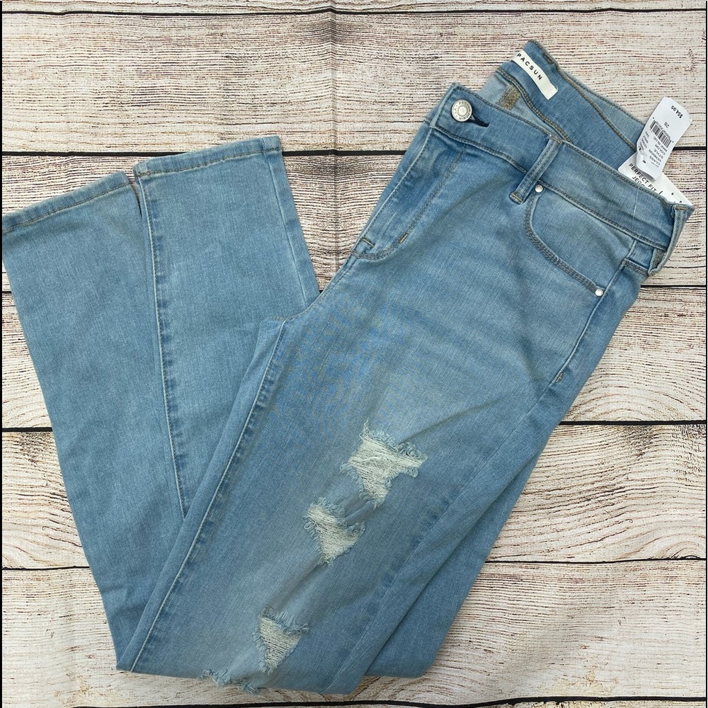 NWT PacSun Ripped Jeans - Picture 8 of 9